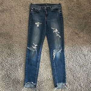 Women’s Distressed Gap Jeans, True Skinny, Size 27/4